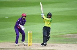 VIDEO: स्मृति मंधाना ने 47 गेंद पर ठोके 70 रन, 5 बल्लेबाजों को रन आउट करने वालीं राशेल प्राइस्ट बनीं प्लेयर ऑफ द मैच