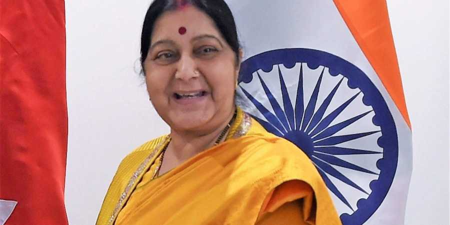 Sushma swaraj, marriage, Sushma swaraj love marriage, Sushma swaraj love story, Sushma swaraj latest news, Sushma swaraj politics, Sushma swaraj, sushma swaraj twitter, sushma, sushma swaraj age, sushma swaraj husband, sushma swaraj health, sushma swaraj daughter, sushma swaraj kidney transplant