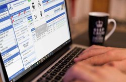 IRCTC, Indian Railways Tatkal Booking Tips: तत्काल टिकट बुकिंग के दौरान ये 5 टिप्स आजमाएंगे तो आसानी से होगा काम