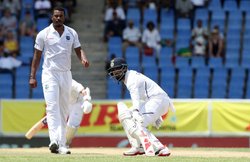 India vs West Indies 1st Test Day 1 Highlights: भारत-विंडीज के बीच पहले दिन के खेल की हाइलाइट्स, जानें संकट से कैसे उबरी टीम इंडिया