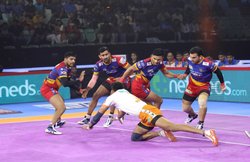 UP Yoddha vs Puneri Paltan: यूपी योद्धा ने पुणेरी पल्टन को 35-30 से हराया, प्वॉइंट्स टेबल में लगाई लंबी छलांग