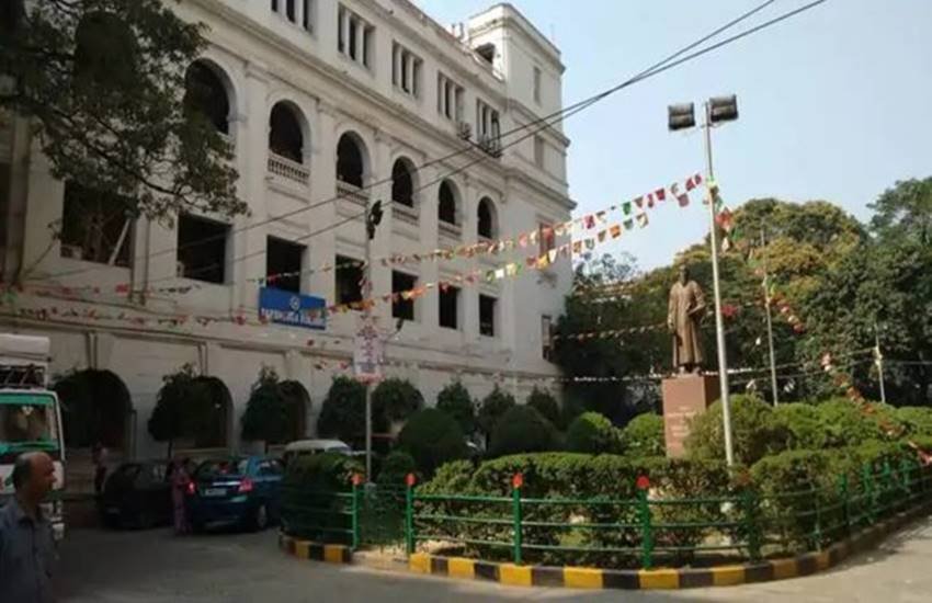 पश्चिम बंगाल इंजीनियरिंग कॉलेजों में दो-तिहाई से ज्यादा सीटें खालीं 