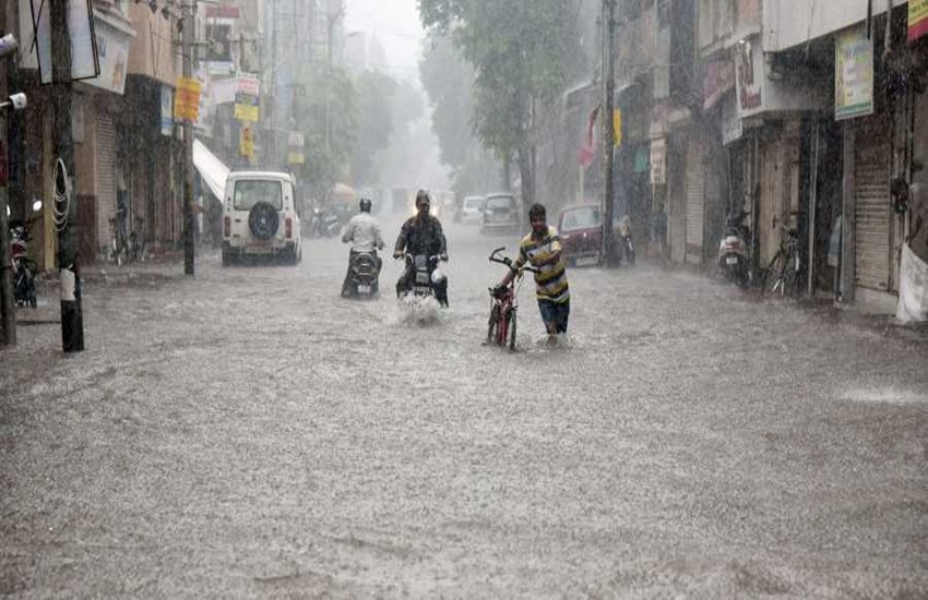 Vadodara, GUJARAT, RAIN, FLOOD