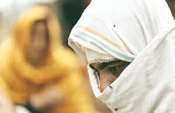 Bihar: हाजीपुर में छेड़खानी का विरोध करने पर दबंगों ने किया Acid Attack, बस्ती के 18 लोग झुलसे