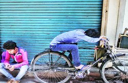 बेबाक बोलः गम रोजगार के