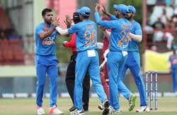 IND vs WI, 3rd T20: अपने दूसरे ही टी-20 मैच में दीपक चहर ने रचा इतिहास, 3 विकेट झटक किया ये बड़ा कारनामा