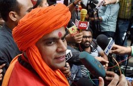 Swami Chakrapani, Hindu Maha Sabha, Delhi University, DU, Savarkar Vishwavidayalaya, Shiv Sena, Uddhav Thackeray, india news, Hindi news, news in Hindi, latest news, today news in Hindi