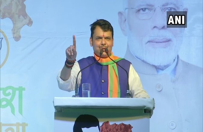 महाराष्ट्र सीएम के अजब बोल- ‘जिसने छोड़ा मोदी का साथ, उसका हुआ सत्यानाश’