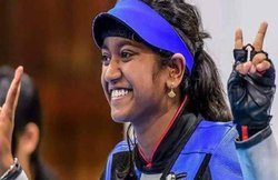 ISSF World Cup: 20 साल की इलावेनिल ने भारत को दिलाया गोल्ड, अपने पहले ही विश्व कप में बनीं चैंपियन