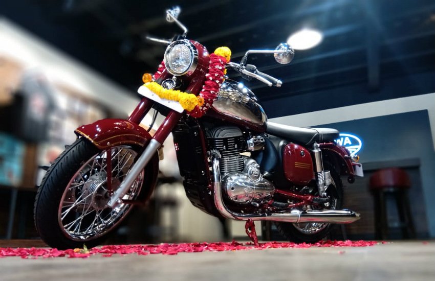 Jawa Delivery Estimator Version 2, Jawa bikes Delivery time, jawa motorcycle waiting period, jawa bikes news, jawa bike price, jawa 42 features Jawa Delivery Estimator Version 2, Jawa bikes Delivery time, jawa motorcycle waiting period, jawa bikes news, jawa bike price, jawa 42 features