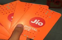 Reliance Jio इन कस्टमर्स को दे रहा मुफ्त में डेटा, जानें पाने का तरीका