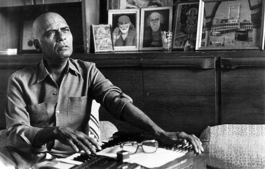 khayyam, khayyam dead, khayyam dies, khayam death, khayyam music, khayyam bollywood, khayyam songs