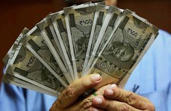 ज्यादा Cash Withdrawal पर 1 सितंबर से कटेगा 2 प्रतिशत का TDS, जान लें पूरा नियम