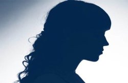 बाइक के लिए गर्भवती बीवी को जुए में दांव पर लगाया, हारा तो दूसरे शख्स को सौंप दिया