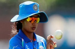 Record: अंतरराष्ट्रीय क्रिकेट में दो दशक से अधिक खेलने वाली पहली महिला क्रिकेटर बनी मिताली