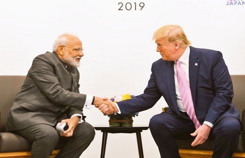 370 हटने के बाद ट्रंंप से मोदी ने फोन पर बात की।