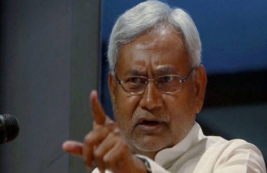 Nitish Kumar govt, Bihar govt, state secretariat, ban on T-Shirts and jeans, office decorum, Upper Secretary of the state government, formal attire, informal cloth, state upper secretary, india news, Hindi news, news in Hindi, latest news, today news in Hindi