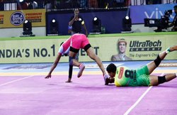 Pro Kabaddi 2019, Patna pirates vs Jaipur pink panthers: जयपुर ने पटना पाइरेट्स को 34-21 से हराया