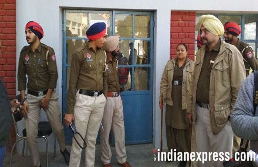 तस्वीर को प्रतीक के तौर पर इस्तेमाल किया गया है 
फोटो सोर्स- इंडियन एक्सप्रेस 