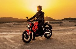 Revolt RV 300, Revolt RV 400 Booking: महज 2,999 रुपये में घर लाएं यह इलेक्ट्रिक बाइक! जानिए कैसे करें बुकिंग और कब होगी डिलीवरी