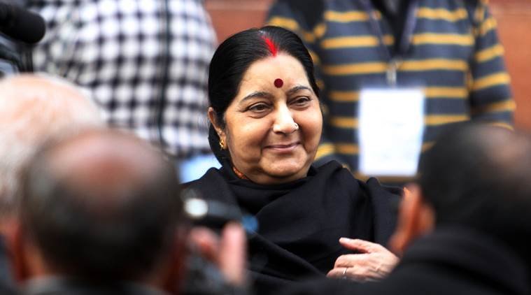 Sushma swaraj, marriage, Sushma swaraj love marriage, Sushma swaraj love story, Sushma swaraj latest news, Sushma swaraj politics, Sushma swaraj, sushma swaraj twitter, sushma, sushma swaraj age, sushma swaraj husband, sushma swaraj health, sushma swaraj daughter, sushma swaraj kidney transplant