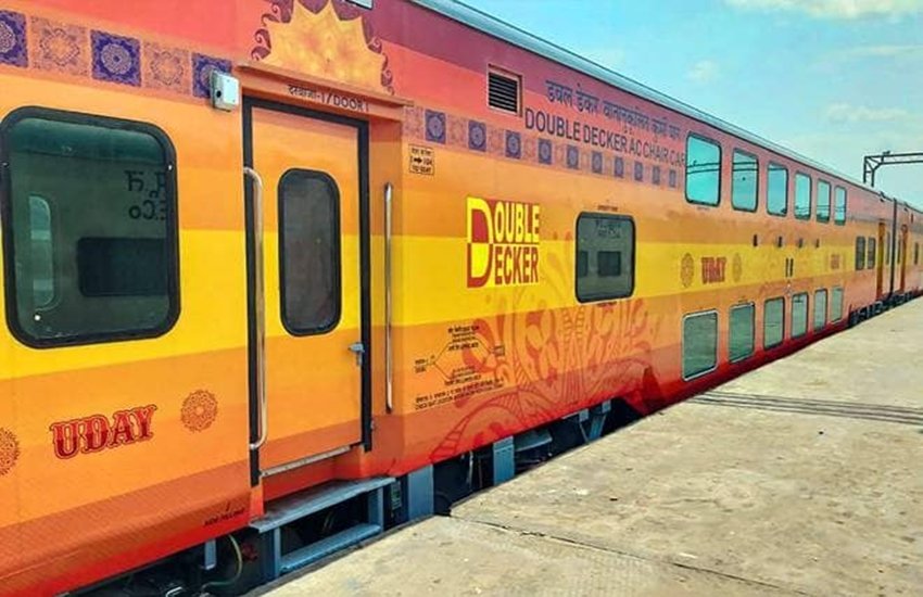 भारतीय रेल की दूसरी डबल डेकर उदय एक्सप्रेस पूर्वी तटीय रेल क्षेत्र में विशाखापत्तनम और विजयवाड़ा के बीच दौड़ेगी।(Photo-PTI) भारतीय रेल की दूसरी डबल डेकर उदय एक्सप्रेस पूर्वी तटीय रेल क्षेत्र में विशाखापत्तनम और विजयवाड़ा के बीच दौड़ेगी।(Photo-PTI)