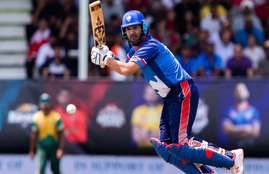 yuvraj singh smashes