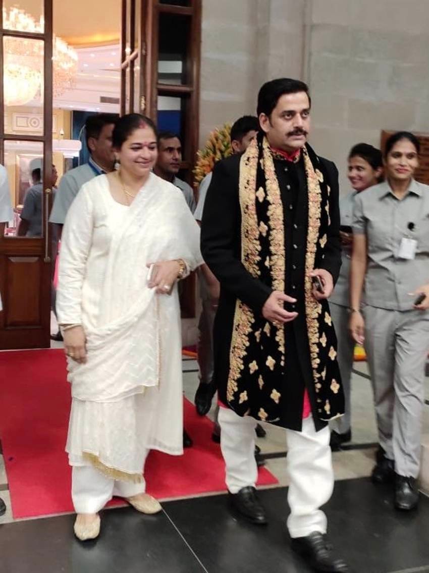 रवि किशन और प्रीति के चार बच्चे हैं। इनमें 3 बेटियां और 1 बेटा है।