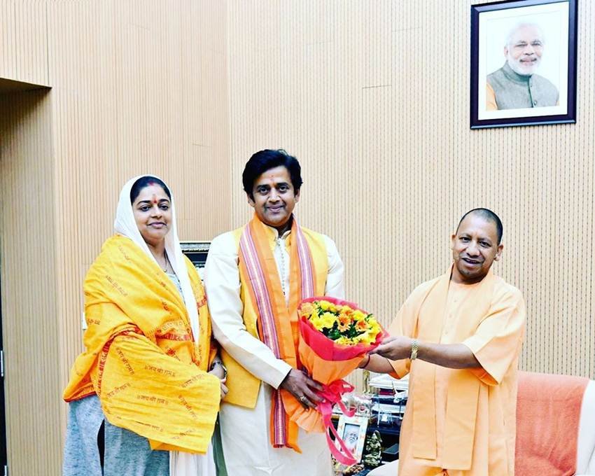 रवि किशन इस साल गोरखपुर से लोकसभा का चुनाव जीत कर सांसद बने हैं।