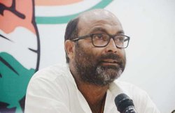 PF Scam: योगी के मंत्री ने UP कांग्रेस अध्यक्ष अजय ‘लल्लू’ को दिया अल्टीमेटम, नोटिस भेज कहा- माफी मांगो नहीं तो कराऊंगा FIR