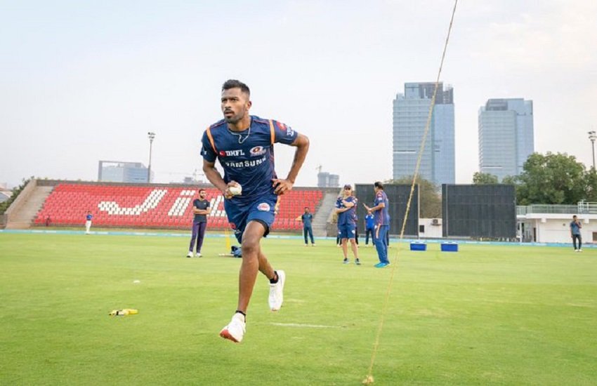 नेट में जमकर अभ्यास कर रहे हार्दिक पंड्या (फोटो सोर्स-hardik pandya twitter)