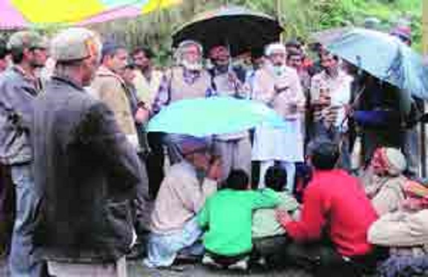 प्रतीकात्मक फोटो, फोटो सोर्स- इंडियन एक्सप्रेस