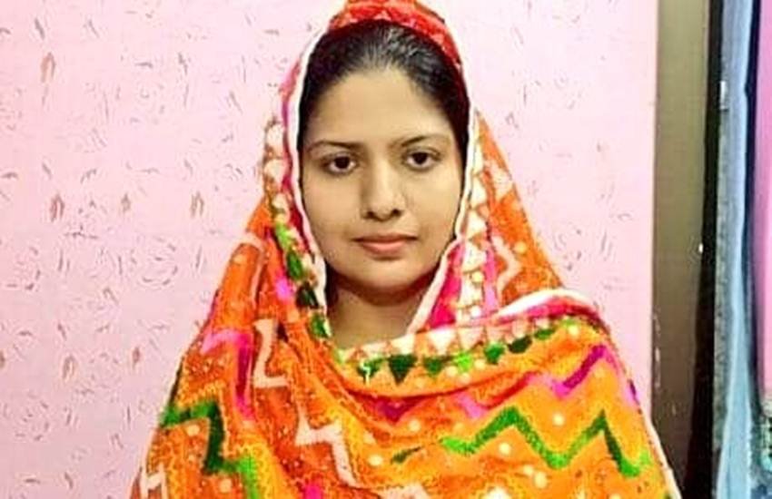 First Hindu Girl Police Officer in Pakistan's Sindh, First Hindu Girl Police Officer in Pakistan, Hindu Girl Police Officer in Pak, Pushpa Kohli, Hindu, Girl, Police Officer, Sindh Province, Pakistan, International News, Hindi News