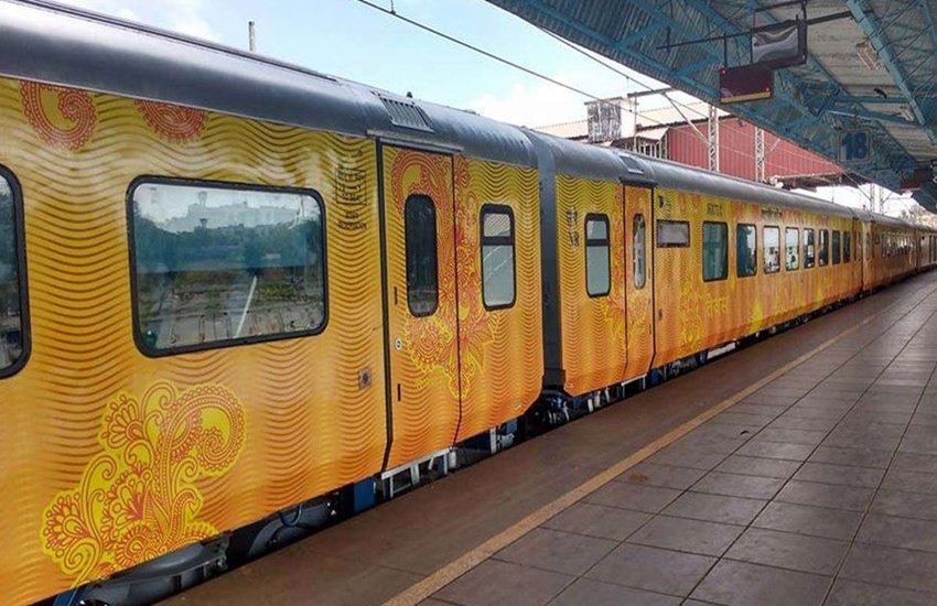 तेजस एक्सप्रेस। (फाइल फोटो)