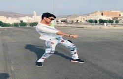 40,000 फॉलोवर्स वाला TikTok स्टार निकला लुटेरा, सड़क पर डांस करते-करते उड़ा लेता था मोबाइल, पुलिस ने दबोचा