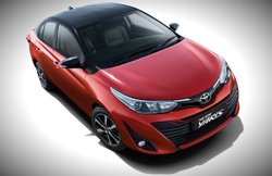 Toyota Yaris डुअल टोन और 6 नए फीचर्स के साथ हुई लांच, देती है 17 Kmpl का माइलेज! कीमत है बस इतनी
