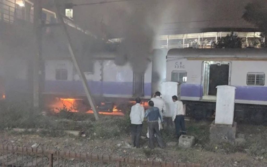 Indian Railways, Railways, Indian Railways to run festive special trains, Indian Railways to run festival special trains during Durga Pooja, Diwali, Chhath Pooja, Jaipur-Delhi Cantt.-Jaipur special train, Chhatrapati Shivaji Terminus Mumbai–Lucknow Weekly Suvidha Special Train, jansattta news