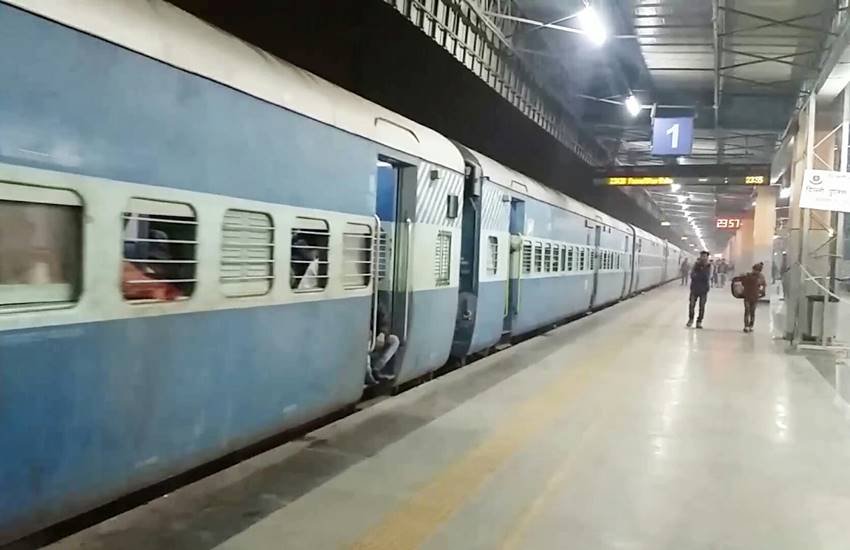 irctc, Railway cancelled trains, Todays cancelled trains list, irctc tatkal ticket, irctc tatkal ticket booking, irctc tatkal ticket booking rules, irctc tatkal ticket booking timing, irctc tatkal ticket cancellation rules, irctc tatkal ticket cancellation, irctc tatkal ticket timing, irctc train ticket booking, irctc ticket booking, railway tatkal booking timings, railway tatkal booking reservations rules, railway tatkal booking cancellation charges