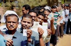 VOTER ID CARD: पता बदलवाना हो या खोया कार्ड दोबारा बदलवाना, यूं चुटकियों में ऑनलाइन होगा काम