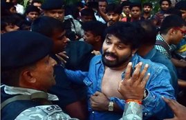 MP Babul Supriyo, SFI, AISA, Jadavpur University, Union Minister of State for Environment, ABVP, Sangh Parivar, governor Jagdeep Dhankhar, Left students wing, fascist forces, ABVP supporters, NRC, NRC is Assam, Jai Shri Ram, Congress, Jadavpur University teacher association, Fashion designer Agnimitra Paul, india news, Hindi news, news in Hindi, latest news, today news in Hindi