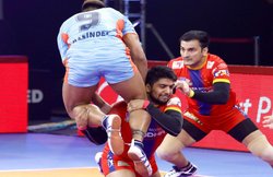 UP Yoddha vs Bengal Warriors: रोमांचक मुकाबले में यूपी योद्धा ने बंगाल वॉरियर्स को 3 अंक से हराया