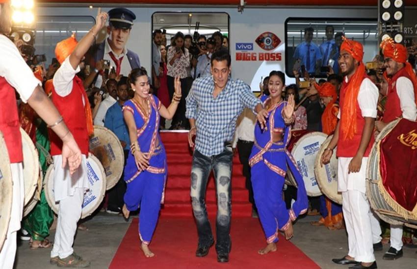 salman khan, salman, salman khan bigg boss, bigg boss, salman khan news, salman khan latest news, Bigg boss 13, jansatta bigg boss show salman khan, salman, salman khan bigg boss, bigg boss, salman khan news, salman khan latest news, Bigg boss 13, jansatta bigg boss show