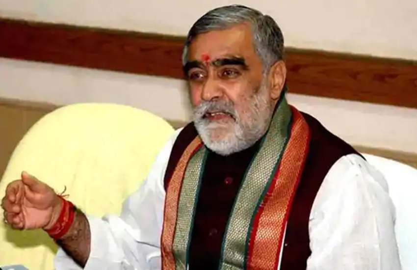 केंद्रीय स्वास्थ्य राज्यमंत्री अश्विनी कुमार चौबे 
फोटो सोर्स- इंडियन एक्सप्रेस 