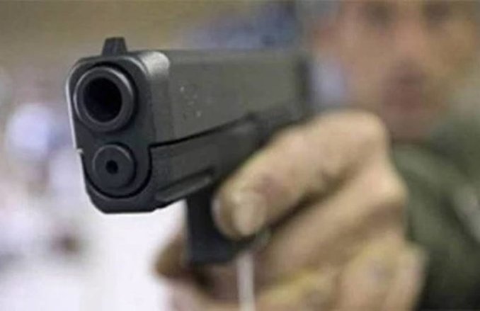 घर के 5 सदस्यों को गोलियों से भून डाला, 14 साल के लड़के का खौफनाक खूनी खेल