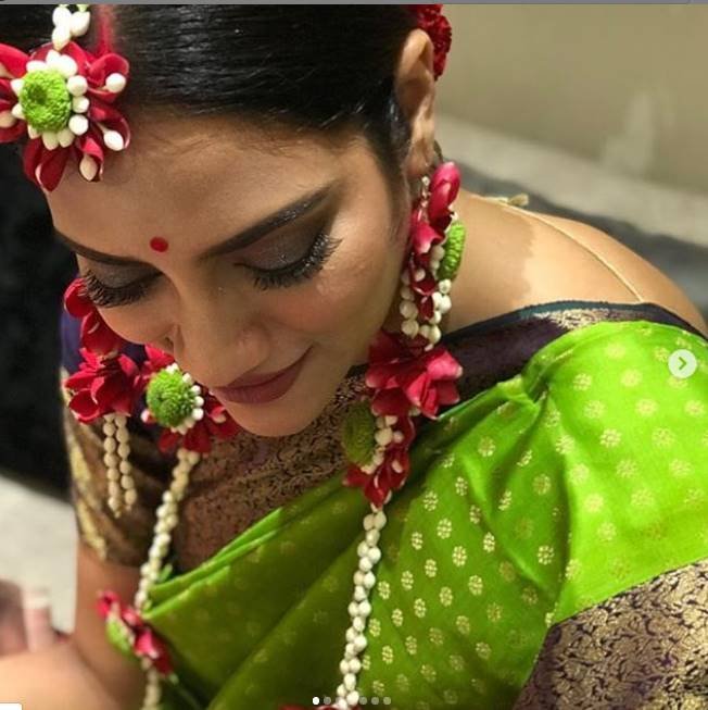 entertainment,bollywood,Nusrat jahan, Nusrat Jahan Viral Photo, Nusrat Jahan Actress, Nikhil jain, Trinmul congress, Honeymoon, Mp, West bengal, ,Entertainment Movies Bollywood bollywood entertainment, TMC MP nusrat jahan