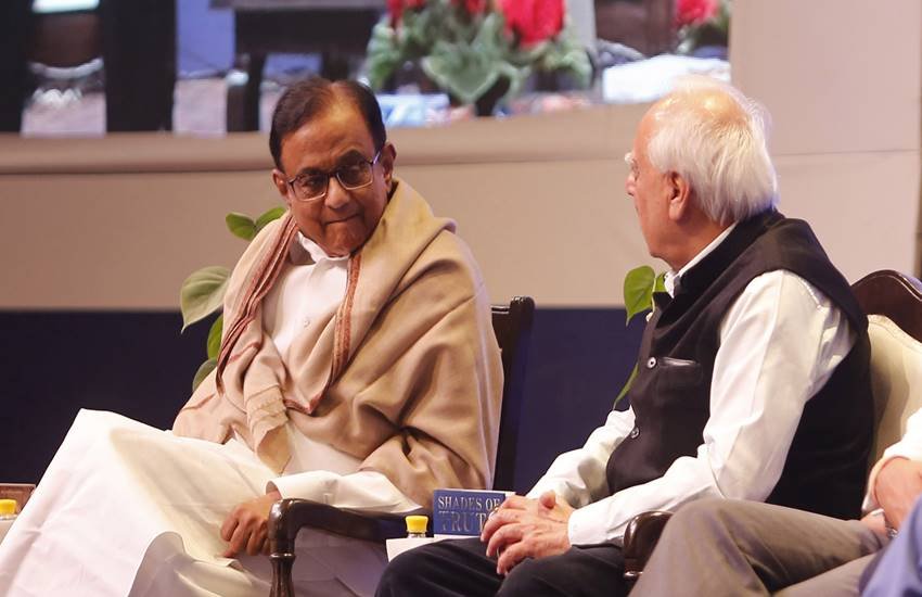 Delhi High court, inx media case, P chidambram, Tushar Mehta, Solicitor General, Former union minister, kapil sibbal, abhishek manu singhvi, money laundering, chidambram jail Delhi High court, inx media case, P chidambram, Tushar Mehta, Solicitor General, Former union minister, kapil sibbal, abhishek manu singhvi, money laundering, chidambram jail