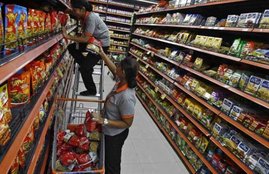 Economic slowdown, Credit Suisse, FMCG sector, growth rate, Britannia, Pidilite, global research firm, Investec Securities, FMCG industry, Dabur and Godrej Consumer, GST rollout, crude prices, demonatisation, business news, business news in hindi, india news, Hindi news, news in Hindi, latest news, today news in Hindi