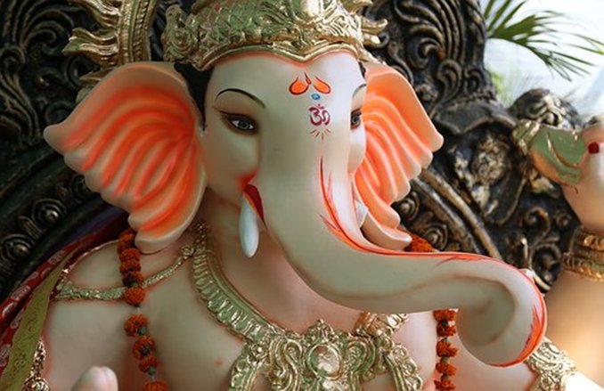 Ganesh Stotra: गणेश जी को प्रसन्न करने के लिए करें गणपति स्तोत्र का पाठ