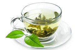 ग्रीन टी के फायदे: पाचन तंत्र और मूत्राशय के कैंसर का खतरा होता है कम