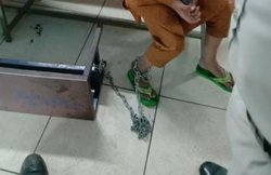 मदरसे से फरार होने की कोशिश की तो नाबालिगों को चेन से किया कैद! बेंच समेत ही भाग गए बच्चे